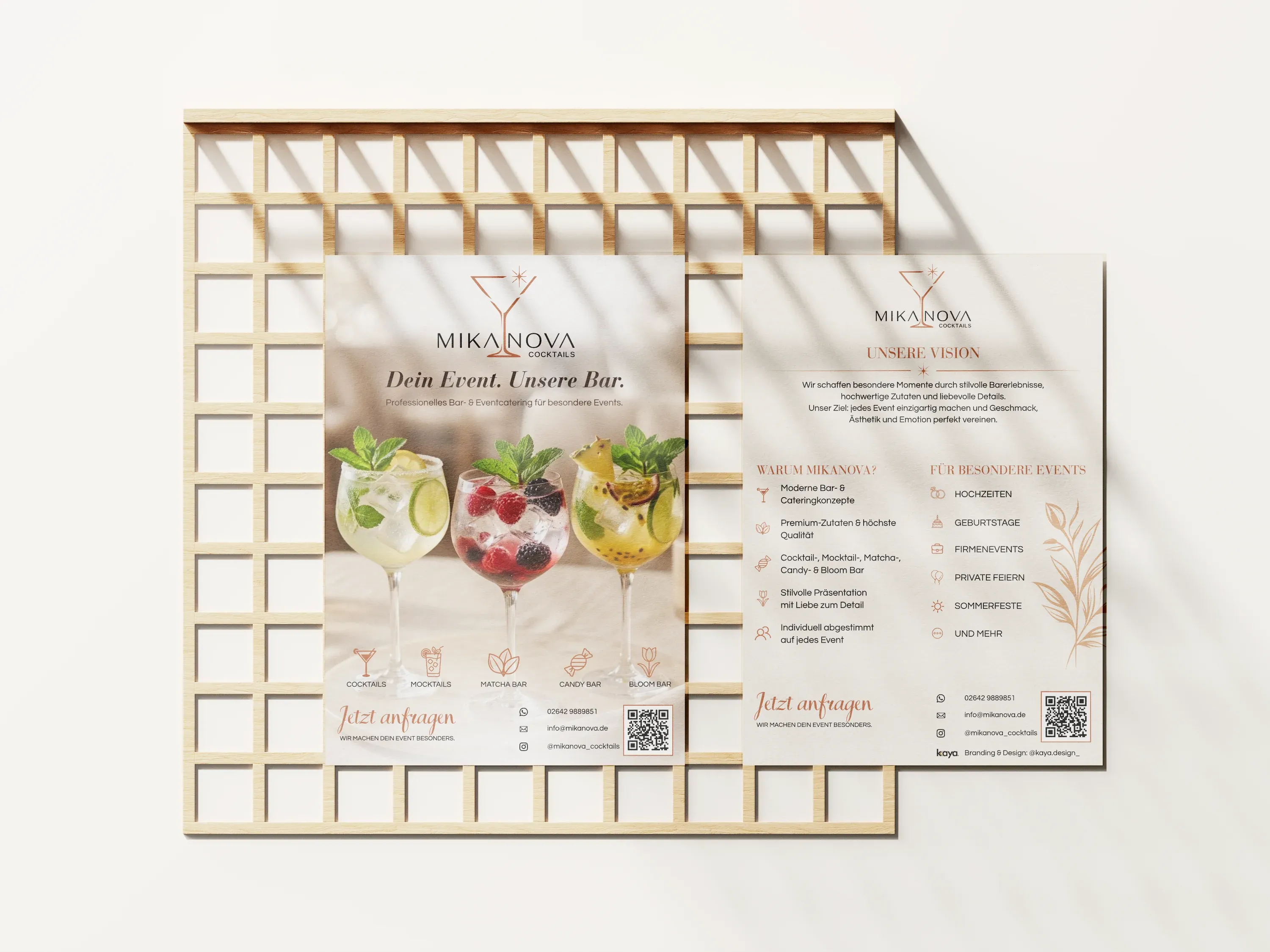 Flyer für Mikanova Cocktails — Getränkekarte im Hochformat